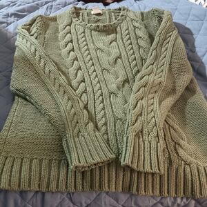 L.L. Bean Sage Cable Knit Women's Sweater Size Large